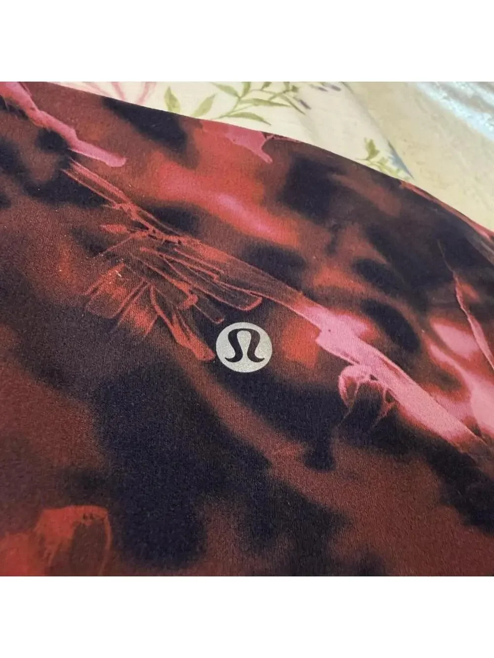 Lululemon Align High Rise Crop Pink Black Floral Leggings Size 6